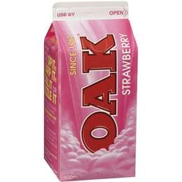 Oak Strawberry Flavoured Milk 600ml